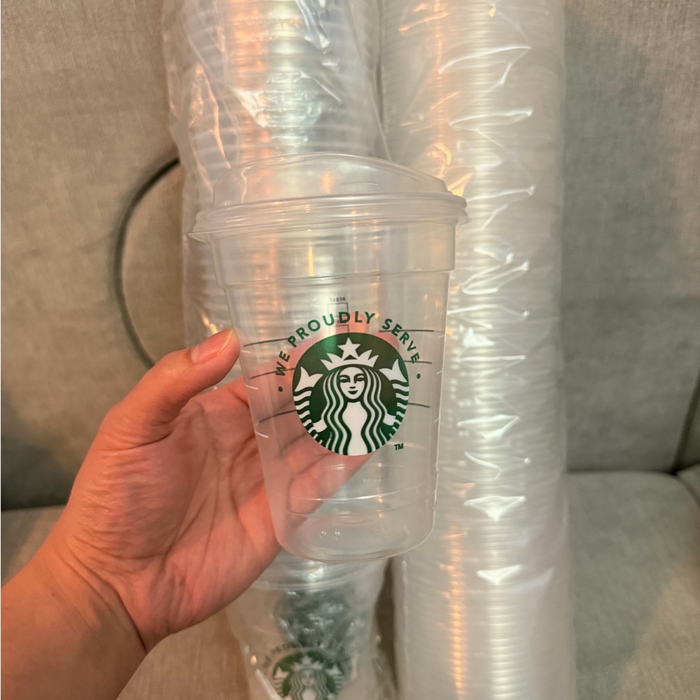 25 sets of Starbucks Grande Cold Cups, 16oz, Disposable